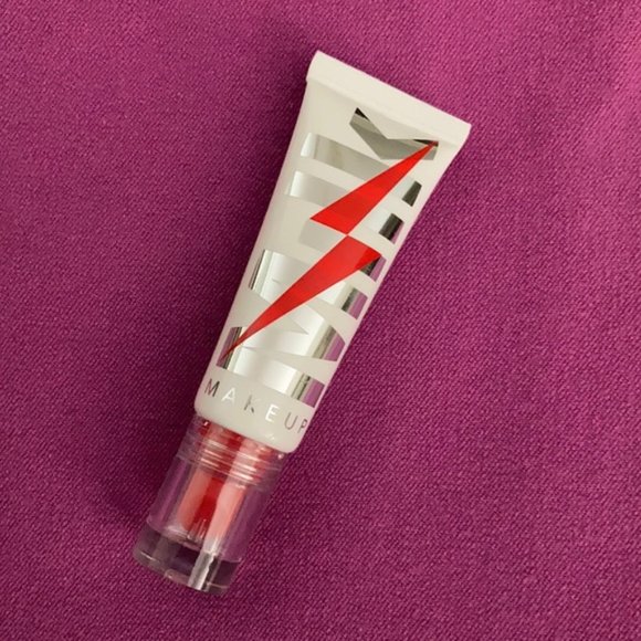 Electric Glossy Lip Plumper: CLEAR - Picture 1 of 2